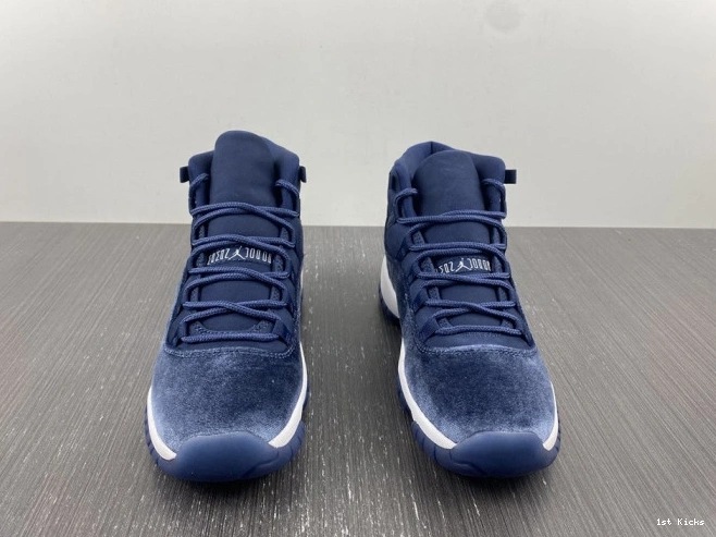 Navy WMNS Air Jordan AR0715-441 Midnight Velvet 11 0811